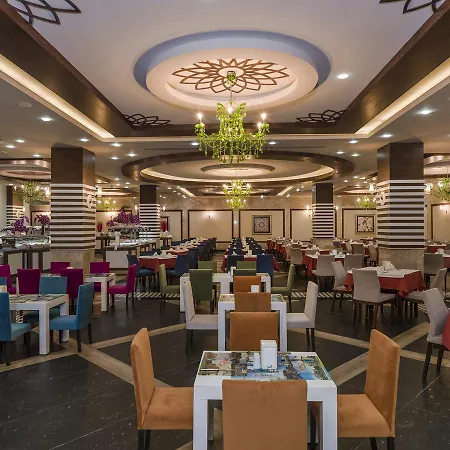 Primasol Hane Family Szálloda Side