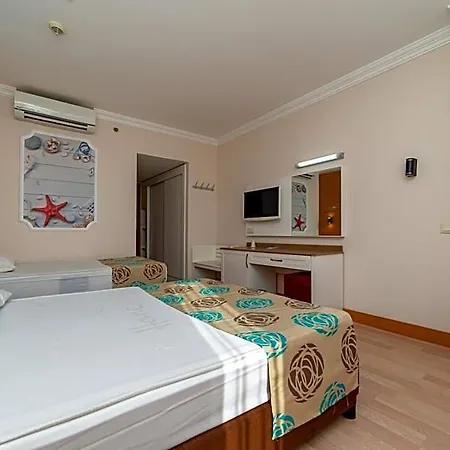Primasol Hane Family Hotel