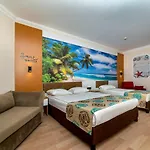 Primasol Hane Family Hotel Side