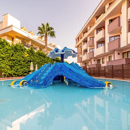 Primasol Hane Family 4* Side